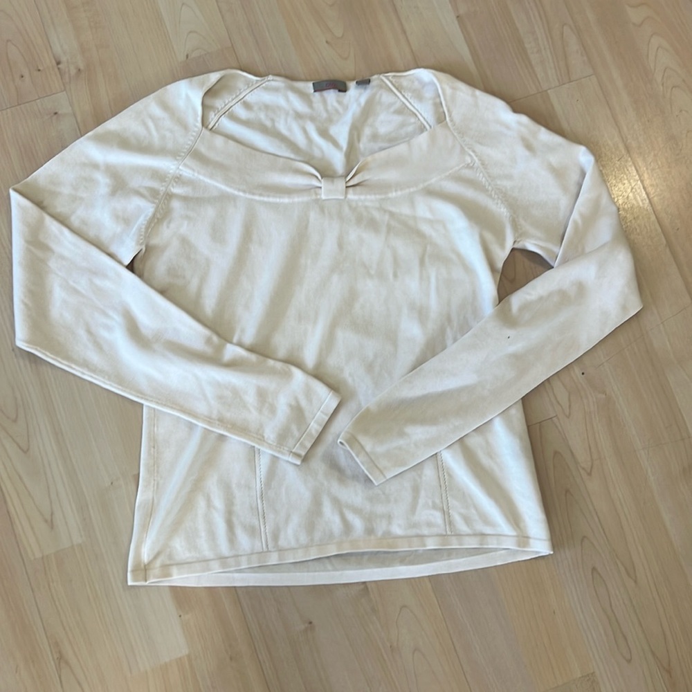 Olo sweater excellent condition